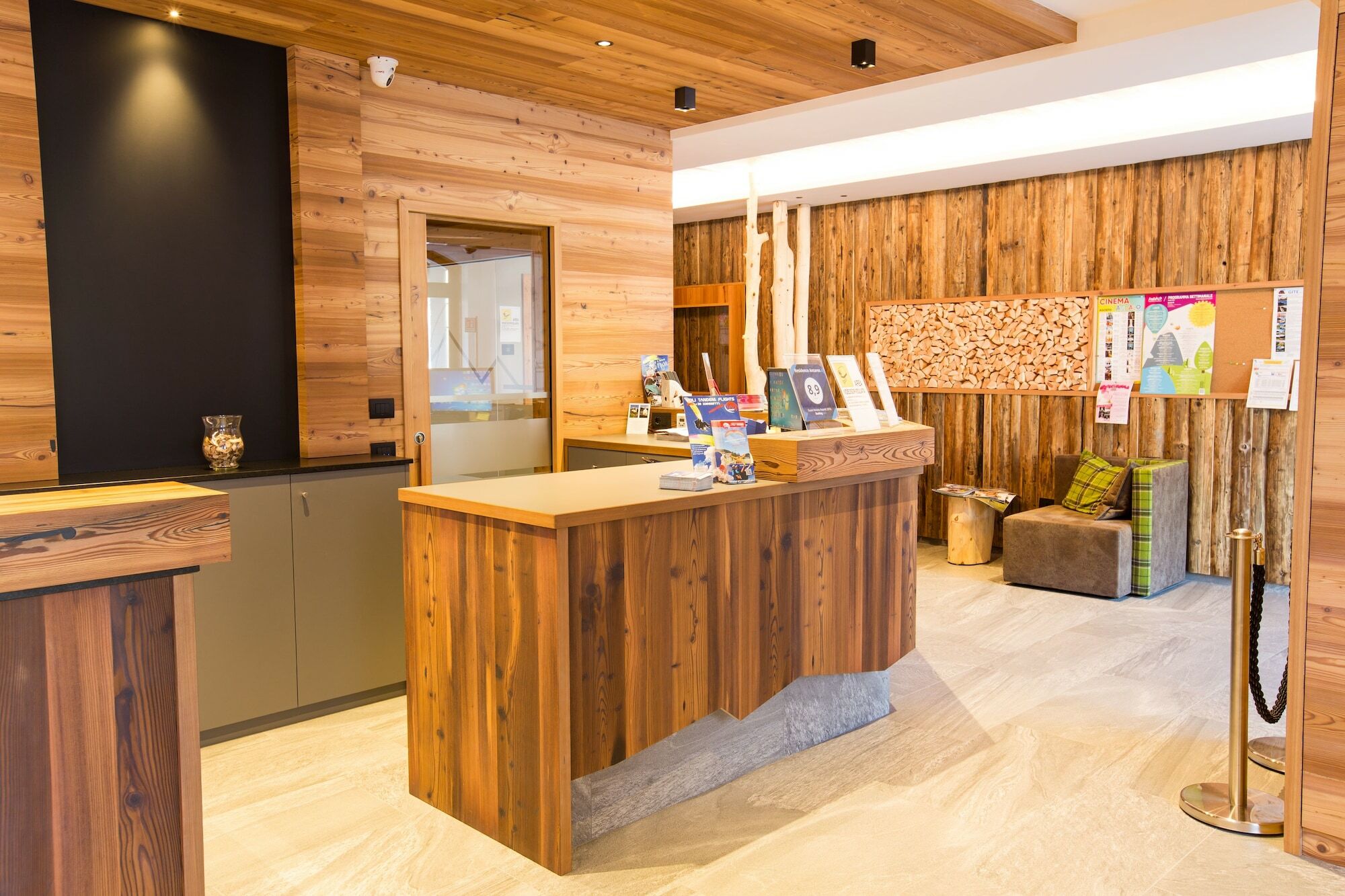 Residence Antares Andalo Luaran gambar