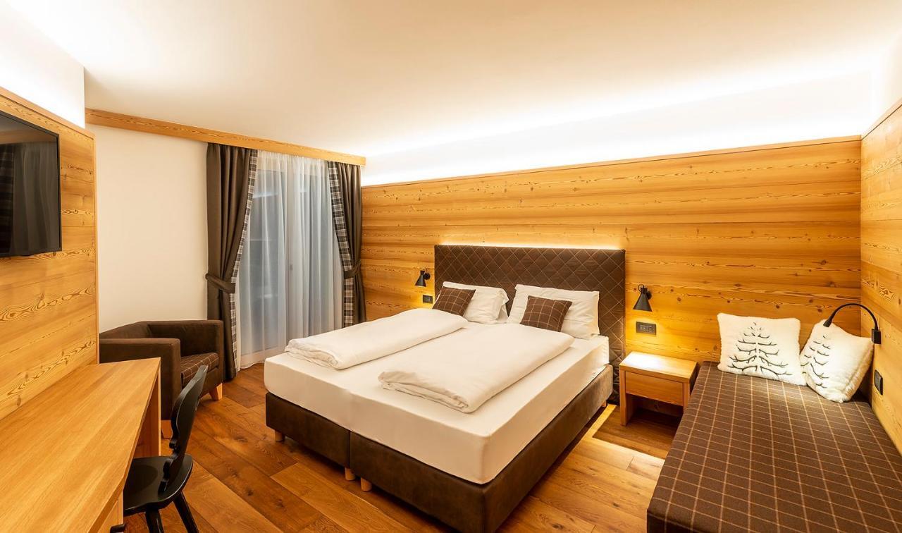 Residence Antares Andalo Luaran gambar