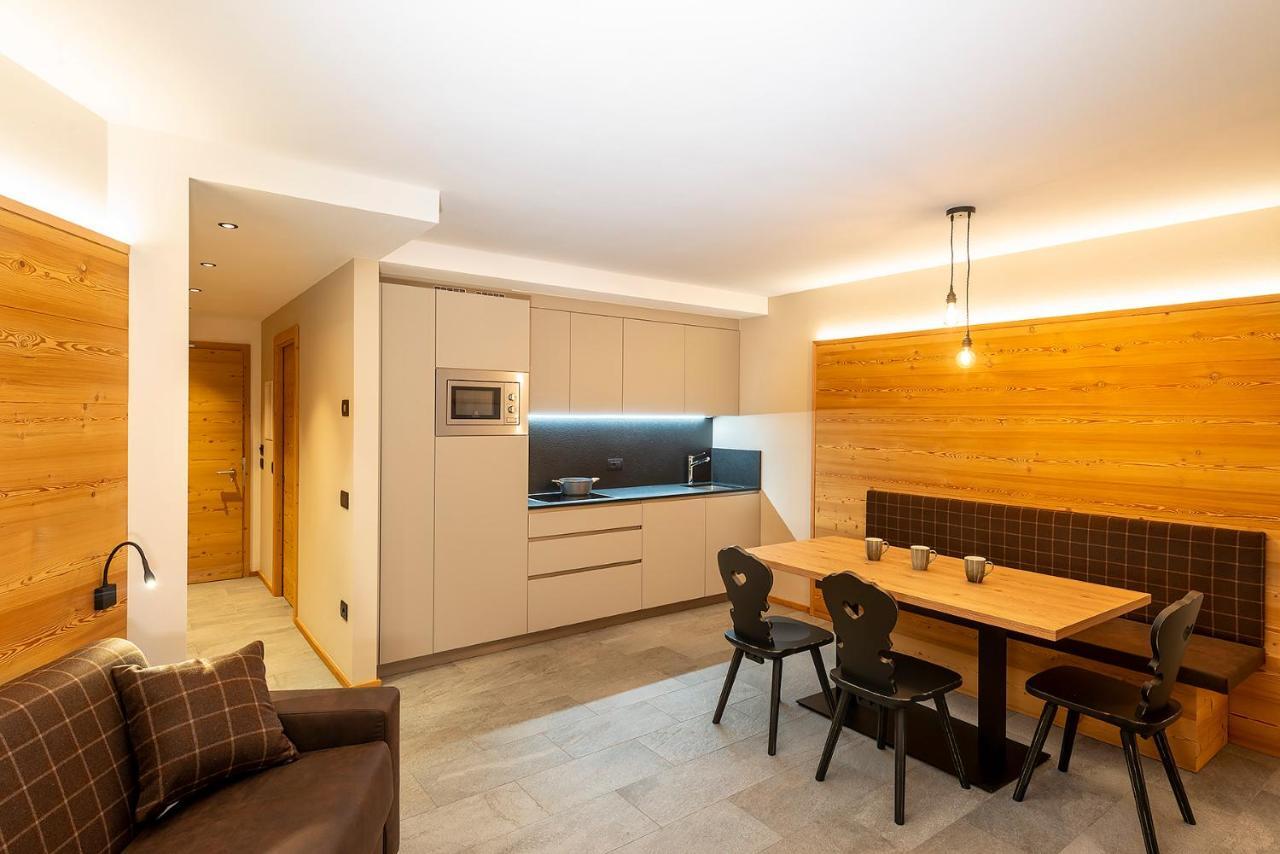 Residence Antares Andalo Luaran gambar